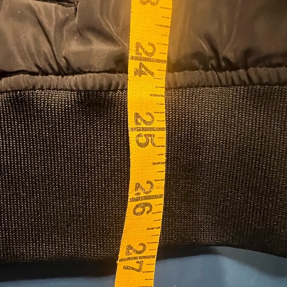 Guess Bomber Jacket (Size M) - Picture 8 of 8